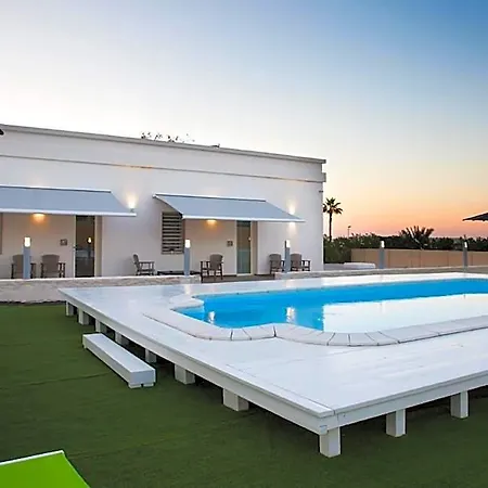 Del Faro 4*